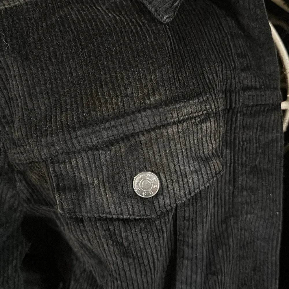 Doe & Rae Washed Black Corduroy Jacket - Picture 2 of 5
